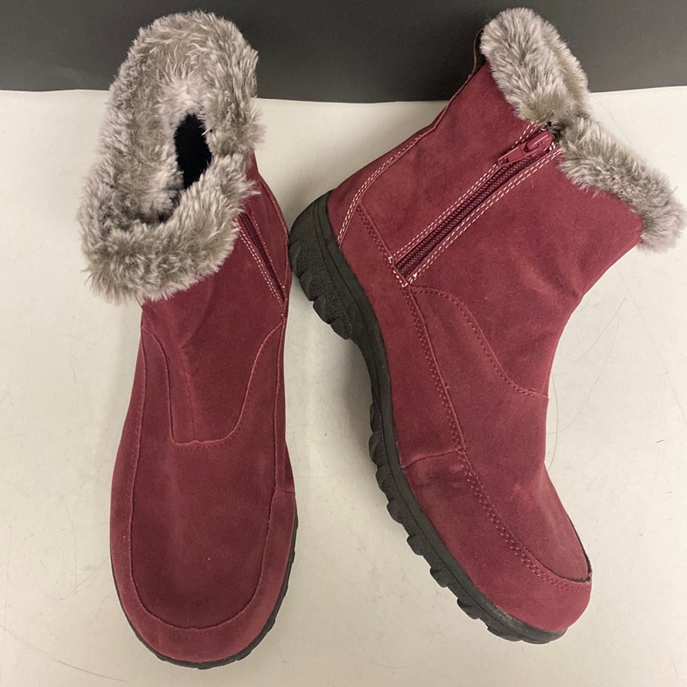 Floopi Ankle Zippered Boots Size 9